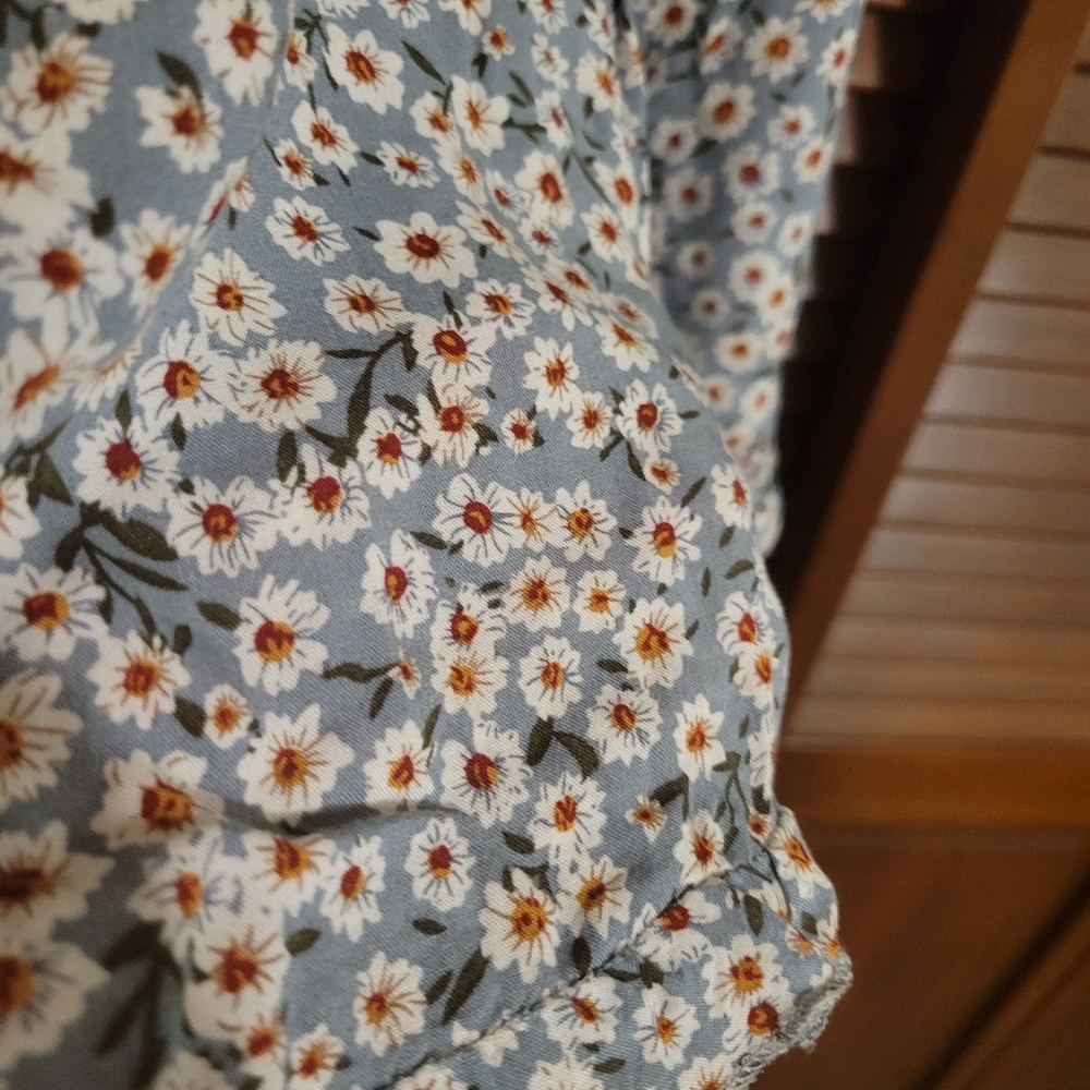 Open Front Romper - Picture 4 of 6